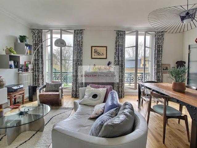 Vente Duplex 6 pièces 136 m2 Versailles