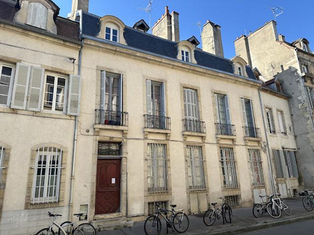 Vente Duplex 6 pièces 146 m2 Dijon
