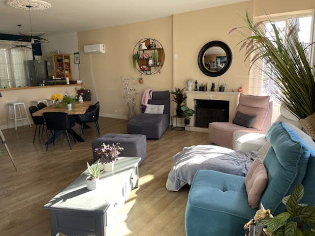 Vente Duplex 6 pièces 175.44 m2 Saintes