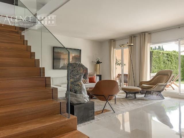 Vente Duplex 6 pièces 183.05 m2 Aix en Provence