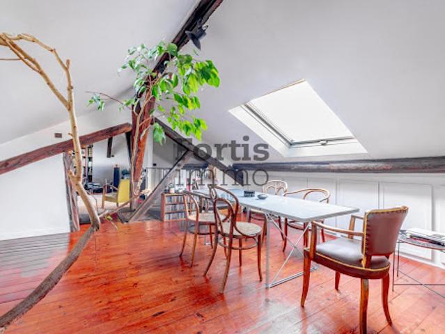 Vente Duplex 6 pièces 89.79 m2 Paris 18ème
