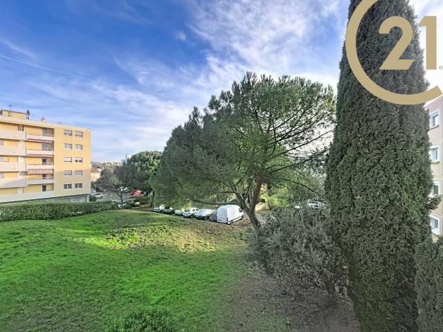 VENTE EN EXCLUSIVITE FREJUS APPARTEMENT 3 PIECES AVEC PARKING ET CAVE