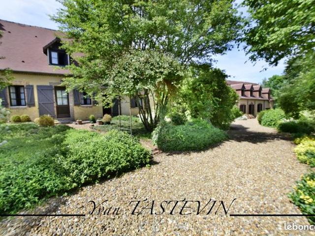 Vente | Ensemble de 2 maisons | 10p | 5ch | 351 m² | La Ferté Bernard | Expo Sud Ouest | Terrasse · Jardin