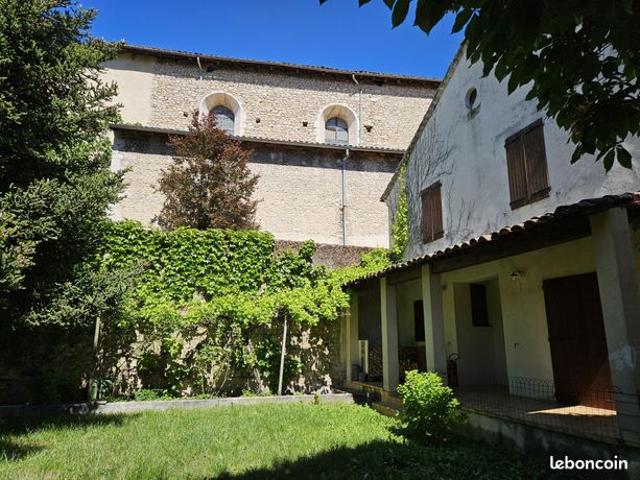 Vente | Ensemble de 2 maisons | 13p | 8ch | 320 m² | Die | Expo Ouest/Sud | Terrasse · Jardin