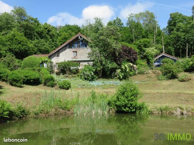 Vente | Ensemble de 2 maisons | 20p | 9ch | 333 m² | Fresse | Terrasse · Jardin