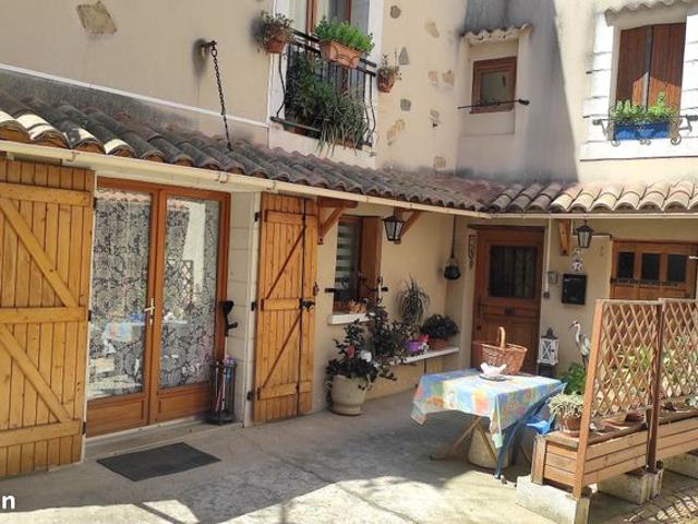 Vente | Ensemble de 2 maisons | 9p | 4ch | 134 m² | Cessenon sur Orb | Expo Est/Sud | Terrasse