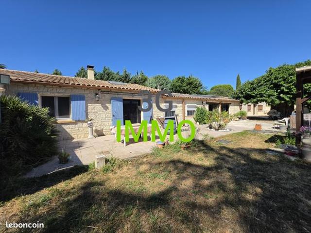 Vente | Ensemble de 2 maisons | 9p | 5ch | 194 m² | Uzès | Expo Sud | Terrasse · Jardin · Piscine
