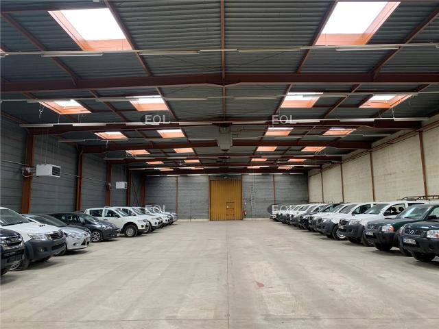 Vente entrepôt et bureaux Meaux Accès N3, A4