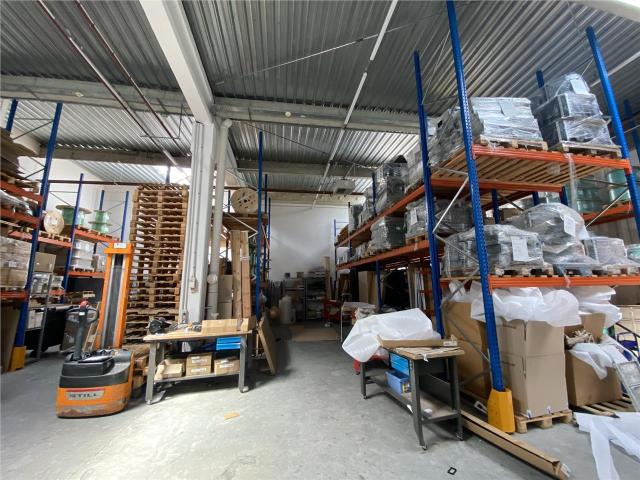 Vente entrepôt Lisses Proximité A6 et N104