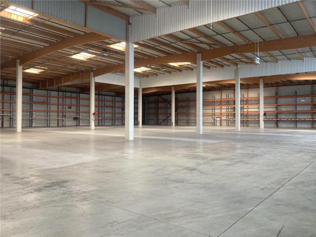 Vente entrepôt Saint Geours de Maremne Hauteur 9,5 m