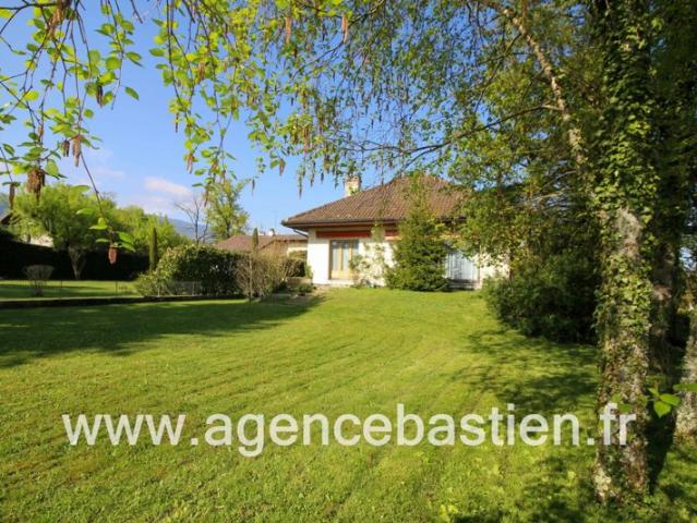 VENTE EXCLUSIVITE VILLA QUARTIER TRES RESIDENTIEL DIVO