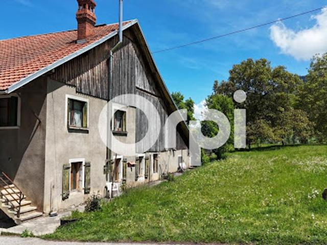 Vente Ferme 4 pièces 87 m2 Saint Jean de Tholome