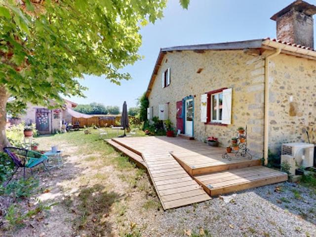 Vente Ferme 4 pièces 100 m2 Saubrigues