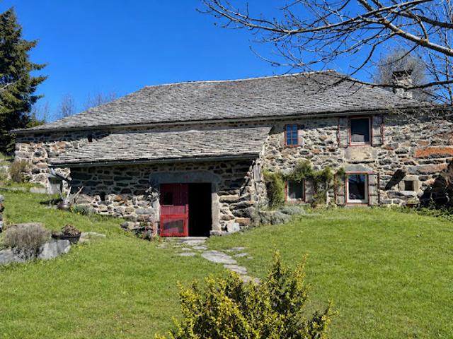 Vente Ferme 4 pièces 115 m2 Les Estables