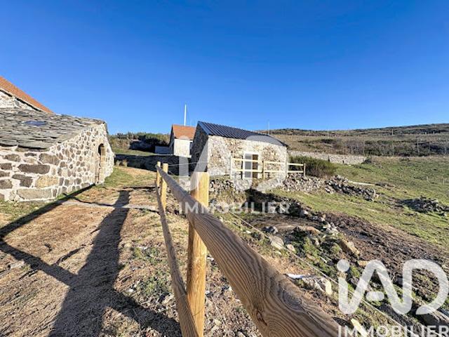 Vente Ferme 4 pièces 115 m2 Mézilhac
