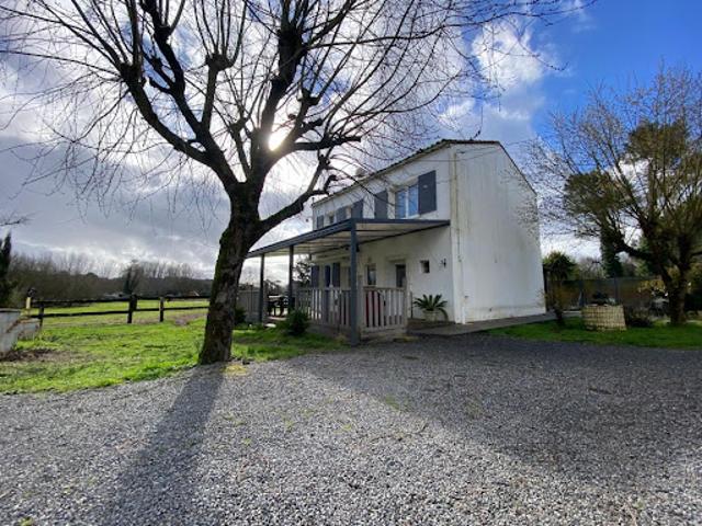 Vente Ferme 4 pièces 118 m2 Les Mathes