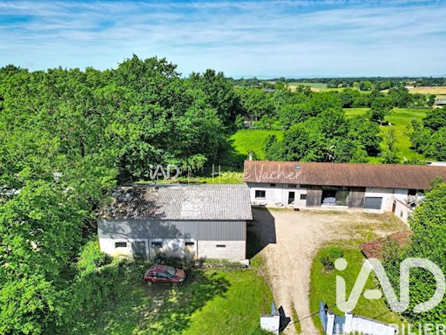 Vente Ferme 4 pièces 155 m2 Jayat