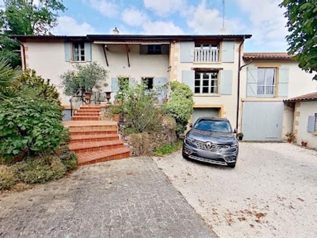 Vente Ferme 4 pièces 165 m2 Lentilly