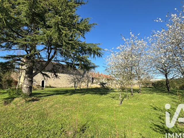 Vente Ferme 4 pièces 180 m2 Chatellerault