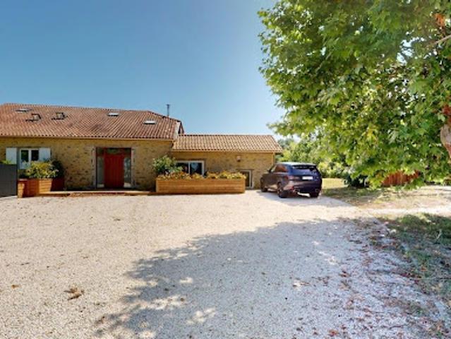 Vente Ferme 5 pièces 140 m2 Saubrigues