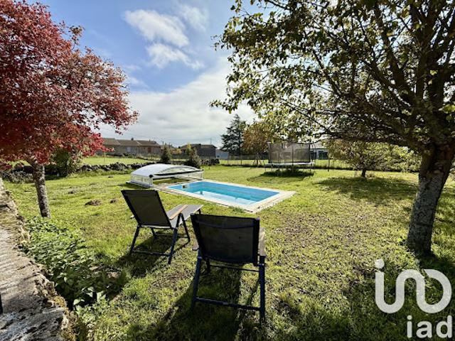 Vente Ferme 5 pièces 143 m2 Usson en Forez