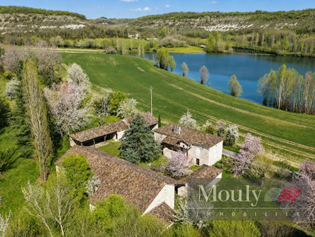 Vente Ferme 5 pièces 150 m2 Lendou en Quercy