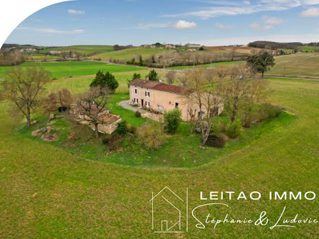 Vente Ferme 5 pièces 156 m2 Labessière Candeil