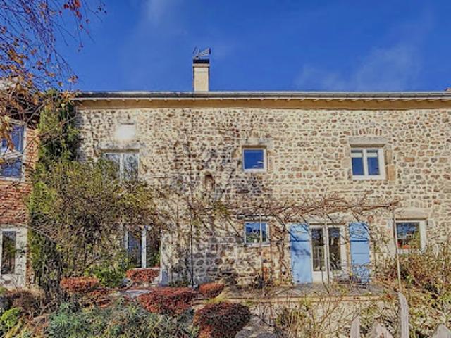 Vente Ferme 5 pièces 300 m2 Saint Bonnet le Courreau