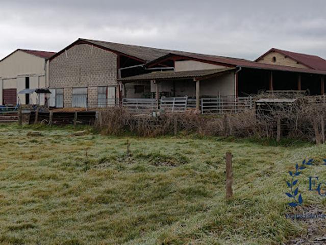 Vente Ferme 6 pièces 137 m2 Saint Germain Lespinasse