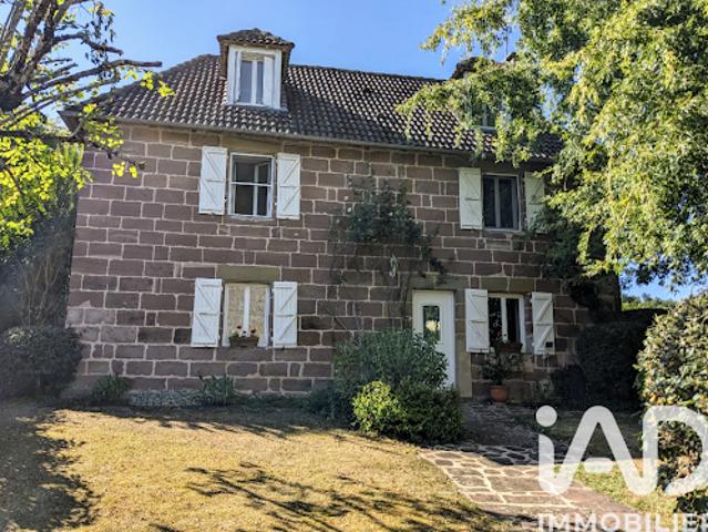 Vente Ferme 6 pièces 145 m2 Ussac