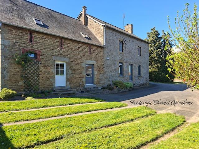 Vente Ferme 6 pièces 167 m2 Saint Denis de Gastines