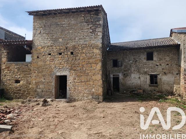 Vente Ferme 6 pièces 170 m2 Saint Jean le Vieux