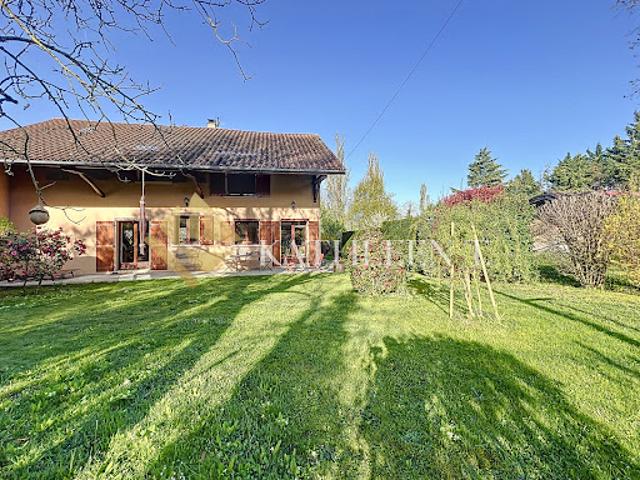 Vente Ferme 6 pièces 180 m2 Saint Savin