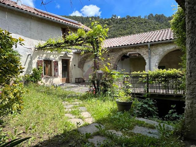 Vente Ferme 7 pièces 187 m2 Peyremale