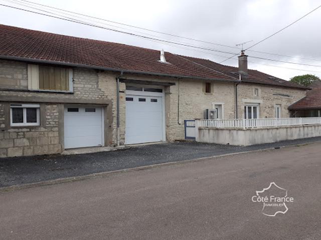 Vente Ferme 7 pièces 218 m2 Gillancourt