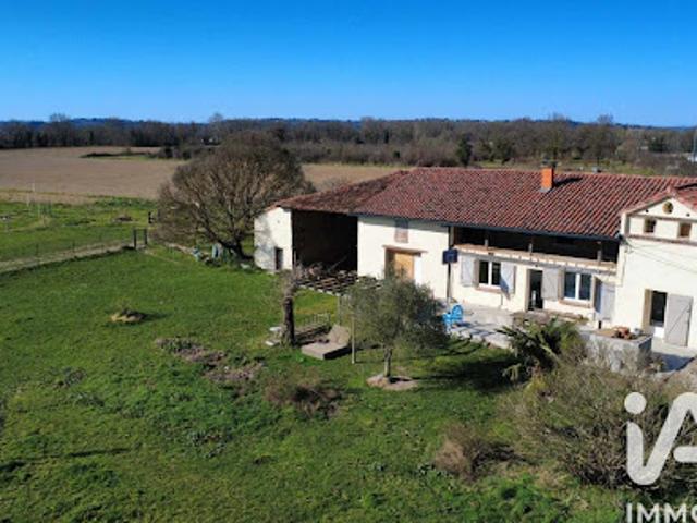 Vente Ferme 7 pièces 260 m2 Castelsarrasin