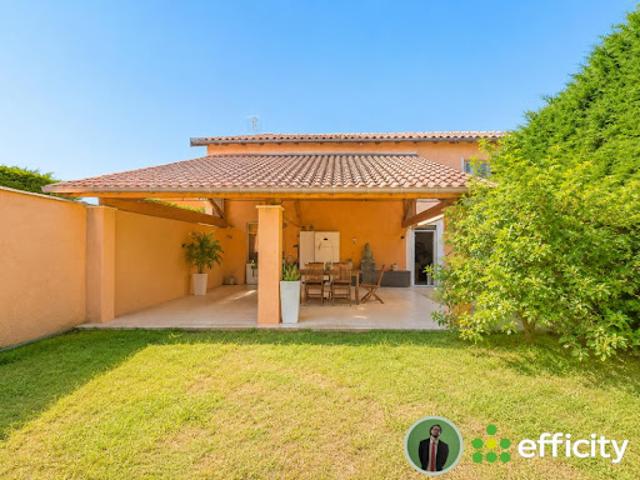Vente Ferme 8 pièces 150 m2 Chaneins