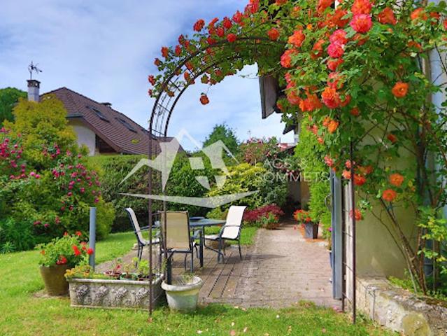 Vente Ferme 8 pièces 210.35 m2 Cuvat