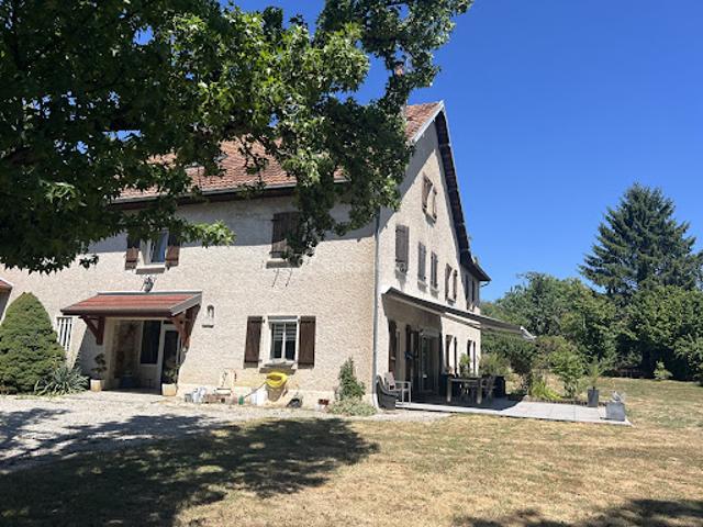 Vente Ferme 8 pièces 220 m2 Devecey