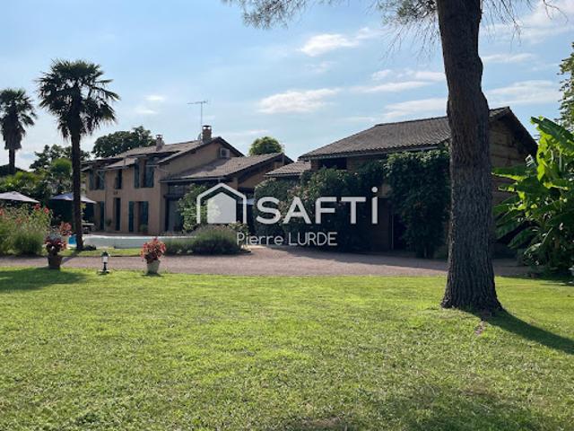 Vente Ferme 8 pièces 225 m2 Montauban