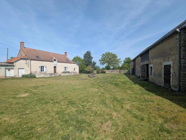 Vente Ferme 95 m2 Neuvy Saint Sépulchre