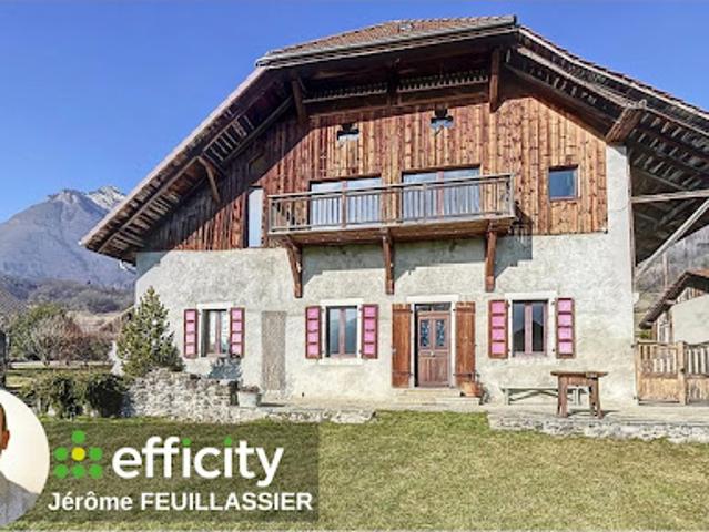 Vente Ferme 9 pièces 472 m2 Taninges