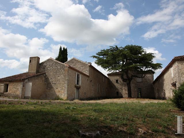 Vente Maison 9 pièces 585 m2 Agen
