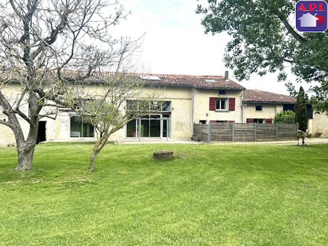 Vente Maison 9 pièces 298 m2 Gibel