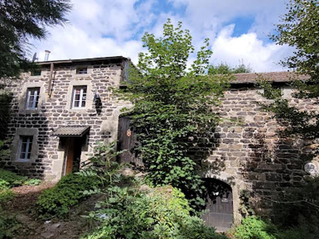 Vente Ferme 100 m2 Les Vastres