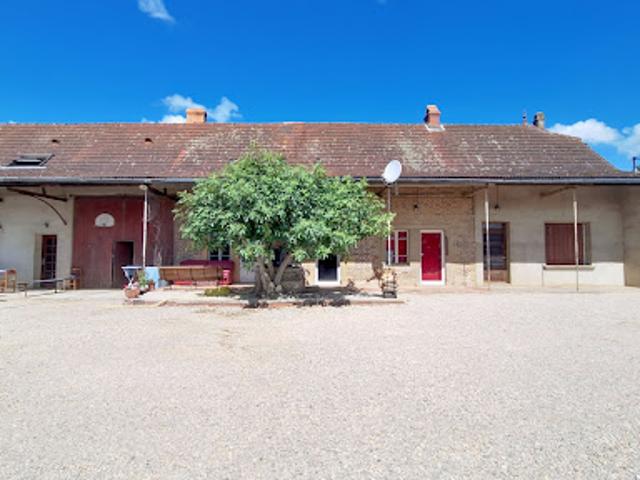 Vente Ferme 10 pièces 250 m2 Saillenard