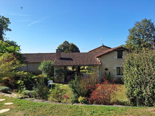 Vente Ferme 10 pièces 250 m2 Vergt