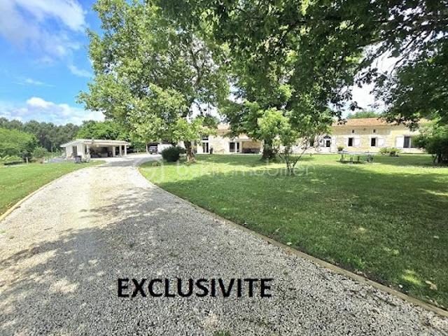 Vente Ferme 10 pièces 379 m2 Cercoux