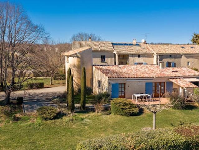 Vente Ferme 14 pièces 390 m2 Simiane la Rotonde
