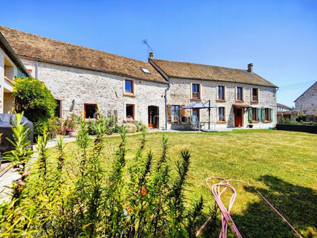 Vente Ferme 15 pièces 296 m2 Longnes
